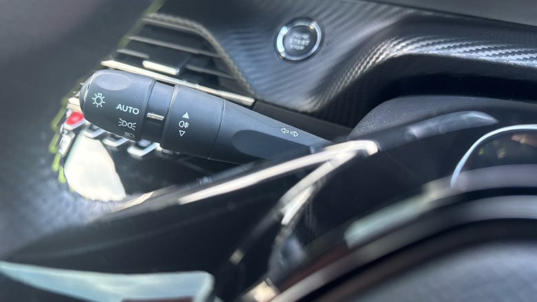 Peugeot 208 1.2 PureTech 100 GT Line 5dr Petrol Hatchback